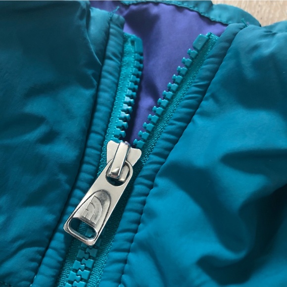 The North Face Teal Puffer Jacket - Picture 6 of 14